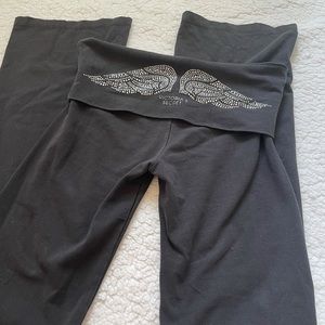 Iconic Angel Wing VS leggings